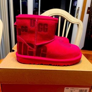 Ugg - Kids Classic Mini Scatter Graphic